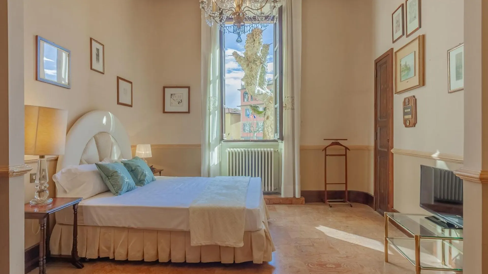 Miranda'S Home Varenna